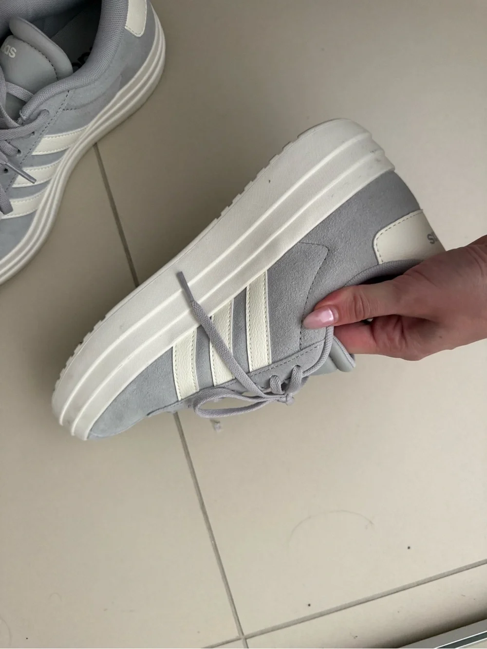 adidas Women’s Light Gray Suede Platform Sneaker with Cream Stripes